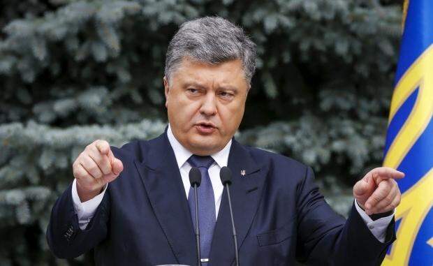 Русские идут: Порошенко запугивает украинцев российской агрессией Русские идут: Порошенко запугивает украинцев российской агрессией