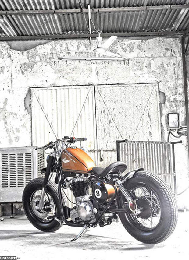 Боббер 8 Ball от Rajputana