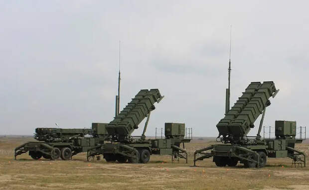 Глава МИД Украины сравнил попытки добиться от Запада поставок Patriot с битьем головой об стену