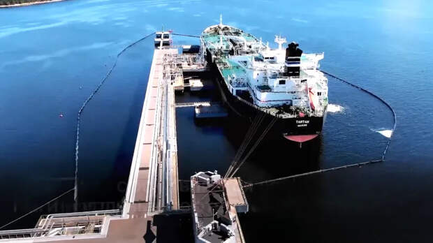 Зеленский: партнеры просят нас оставить в покое российскую нефть