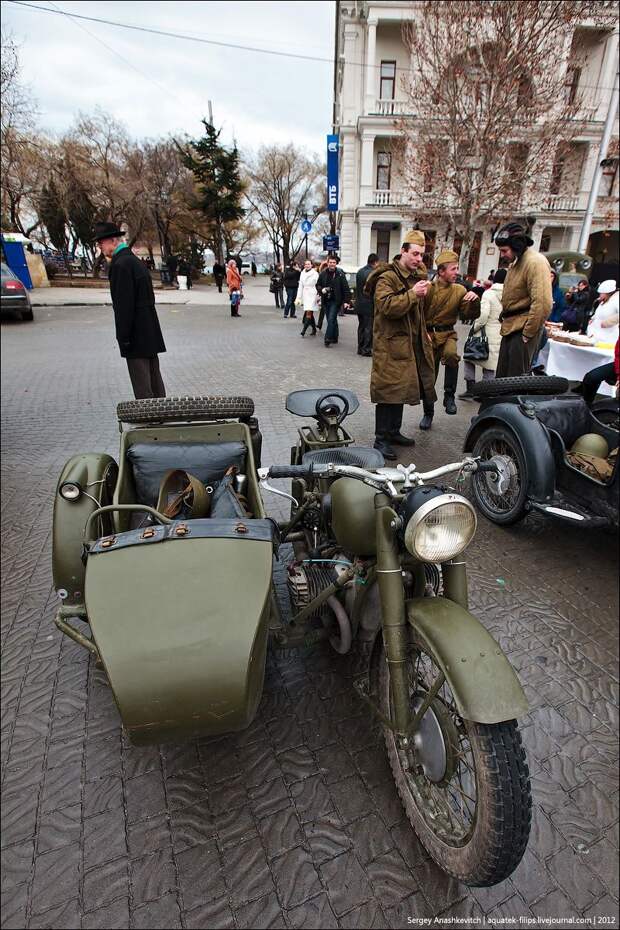 Автомобили, прошедшие сквозь время (31 фото)