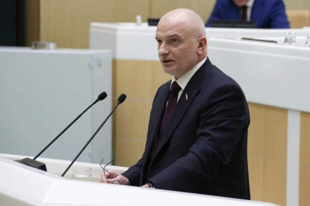 Клишас: Дании придется придумать, как «добровольно» передать Гренландию США