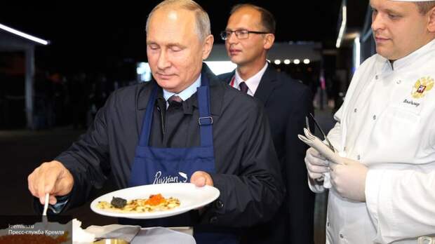 Путин рассказал Абэ о своей любви к селедке 