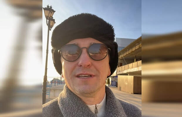 По набережной Саратова гулял актер Сергей Безруков