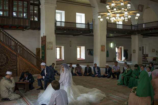 tatarwedding11 Как проходят свадьбы у крымских татар