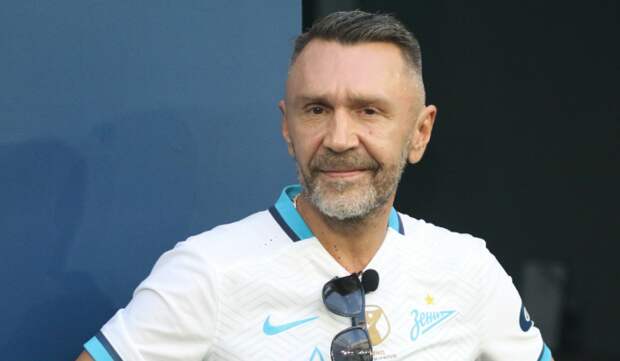 Шнуров о богатстве патриарха Кирилла: Крест торчит из «роллс-ройса»