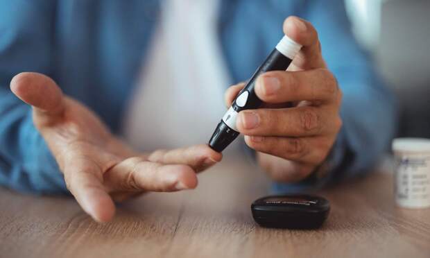 Колол инсулин несколько раз в день: первый в мире человек полностью вылечился от диабета