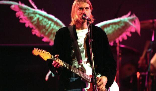 Легендарная гитара Fender Mustang Курта Кобейна будет выставлена на аукцион