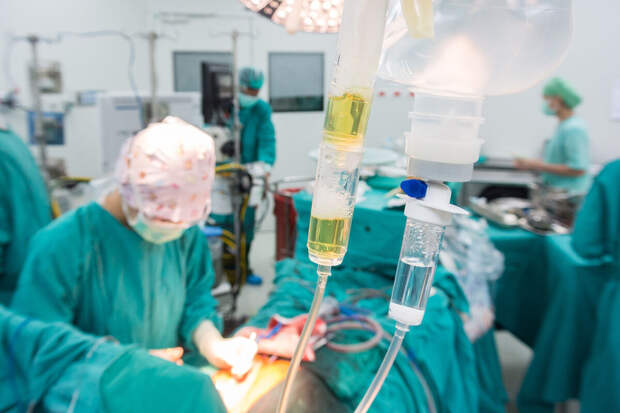 В Кузбассе врачи спасли пациента с 50-сантиметровым тромбом в ноге