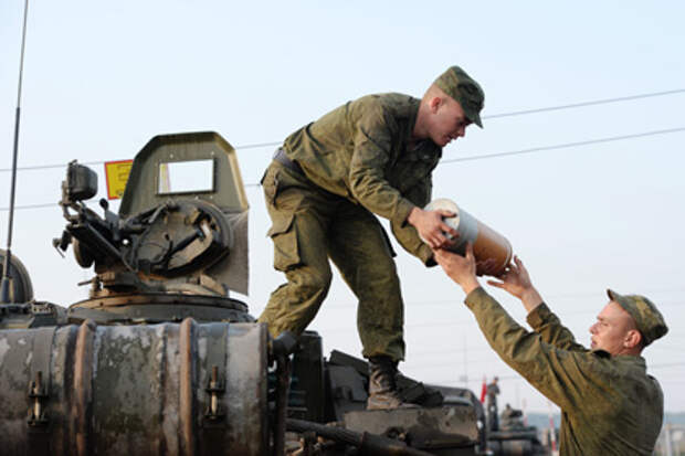 Военным на Дальнем Востоке приказали стрелять в семь раз больше Военным на Дальнем Востоке приказали стрелять в семь раз больше