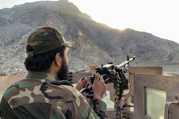 ВВС Афганистана нанесли новые удары по военным базам Пакистана