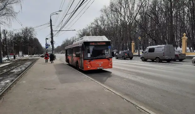 Никитин связал задержку новой транспортной схемы с согласованием тарифов