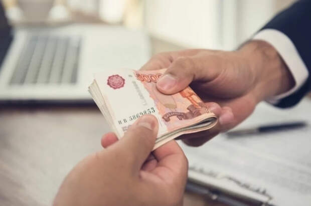 Финансист Селезнев спрогнозировал рост зарплат россиян во втором полугодии