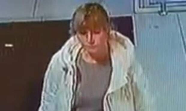 СК и полиция ищут женщину, подозреваемую в краже денег с банковского счета несовершеннолетней в Северодвинске