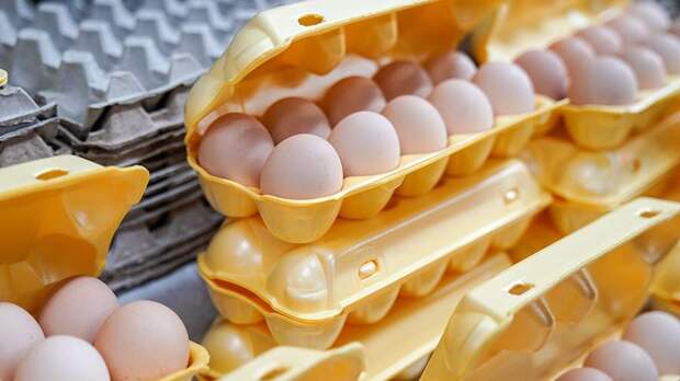 В Минсельхозе назвали стабильной ситуацию с ценами на яйца и мясо птицы