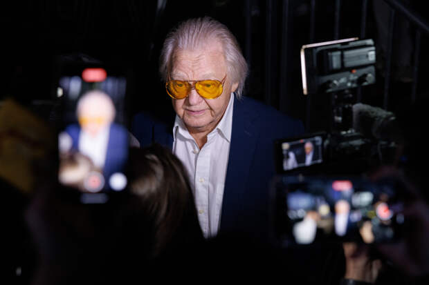 Директор Юрия Антонова высказался о завершении карьеры певца