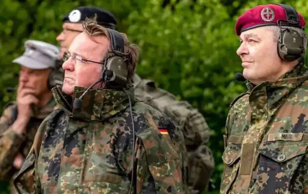 Глава Минобороны ФРГ Борис Писториус предупредил немецкие власти о «дыре» в бюджете Бундесвера