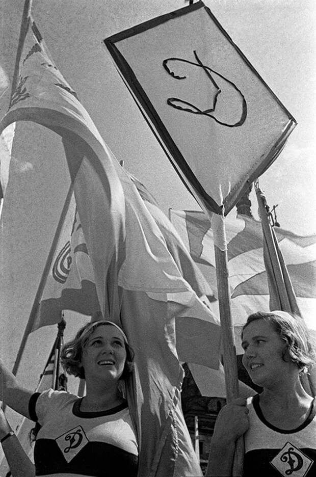 Markov Grinberg14 Советская эпоха в знаковых фотографиях Маркова Гринберга