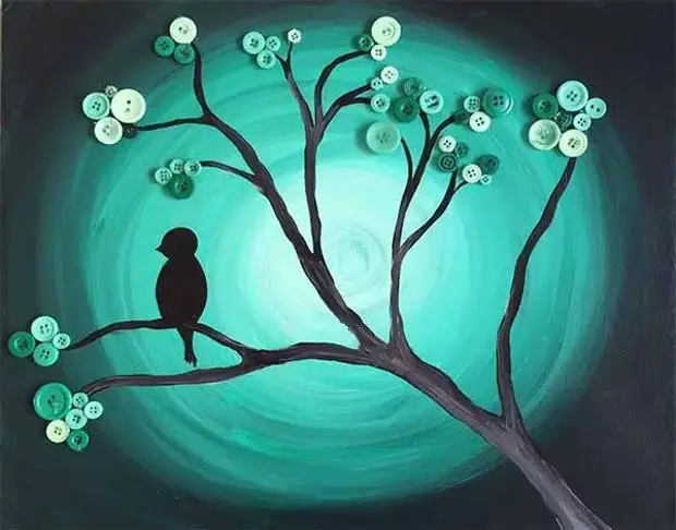 Картины или панно из пуговиц