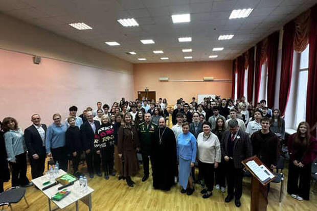 Командир «Ахмата» Алаудинов призвал старшеклассников больше читать классику