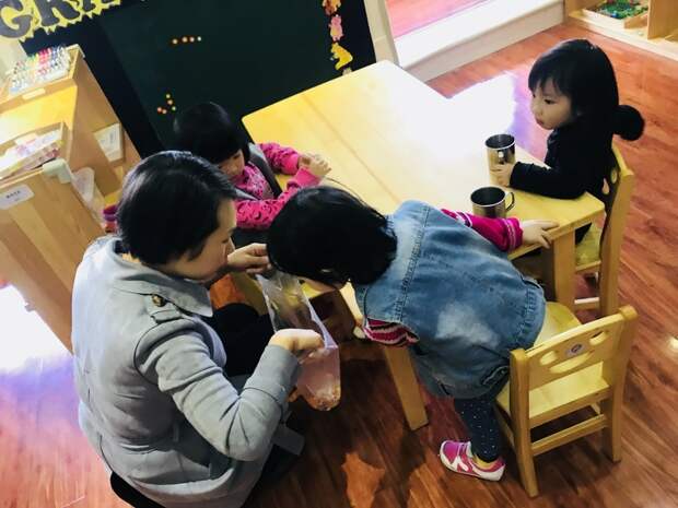 Русская девушка 3 года работала учительницей в Китае и рассказала о самых странных местных привычках