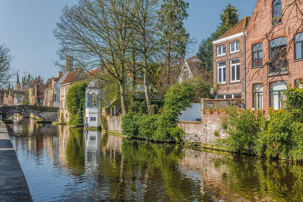 L1000872Brugge Groene Rei by Alex Overfeldt on 500px.com