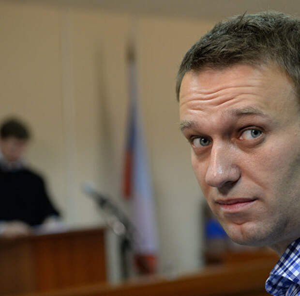 А напоследок я ... спою:  Лебединая песня Навального.