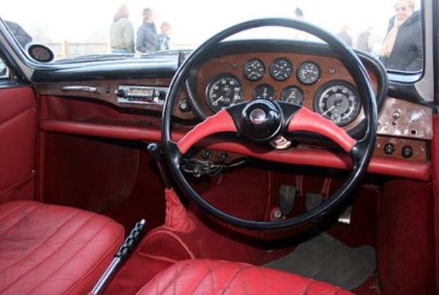 Bristol 405 – классический британский автомобиль