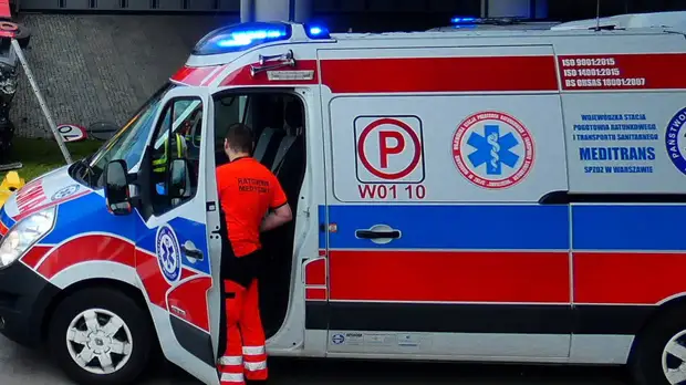 Спортивный самолёт упал на частной территории в Польше