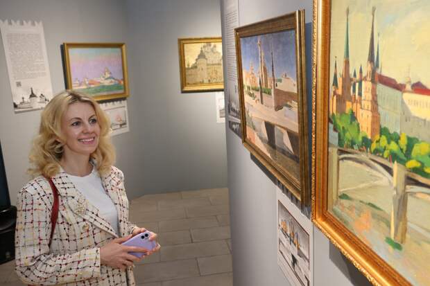 Выставка «Кремли России – взгляд художника» открылась в Нижнем Новгороде