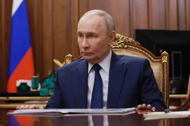 Путин предложил использовать опыт Транссиба при развитии Арктики