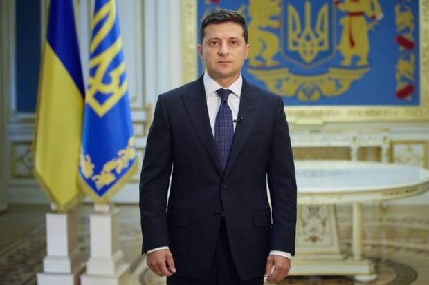Киевские социологи объяснили, почему рейтинг президента Украины Зеленского будет падать
