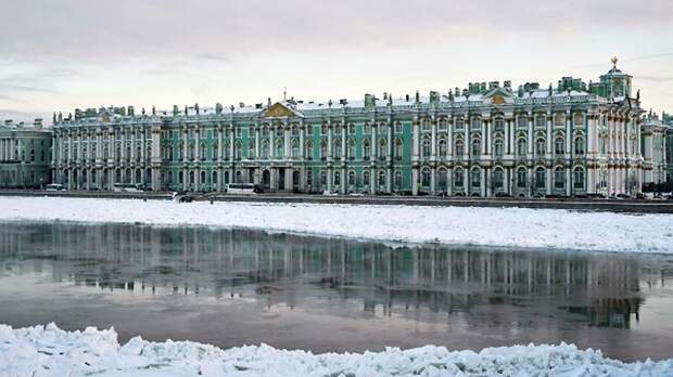 На выставке в Эрмитаже представят коллекцию вееров императрицы Марии Федоровны