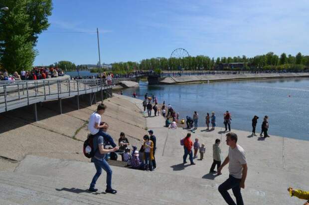 Куда сходить в иркутске сегодня. День города Иркутск. Иркутск фото города 2021. Иркутск сегодня. Пагөда на сегодня в Иркутске маладеожни.