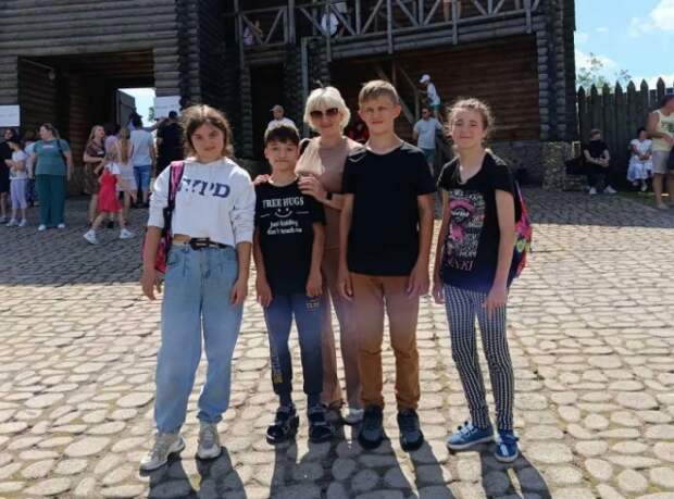 Воспитанники детского дома семейного типа из пос. Глуша окунулись в эпоху рыцарей.