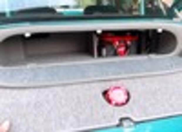 Культовый Citroen DS с мотором от Corvette найден на eBay Культовый Citroen DS с мотором от Corvette найден на eBay