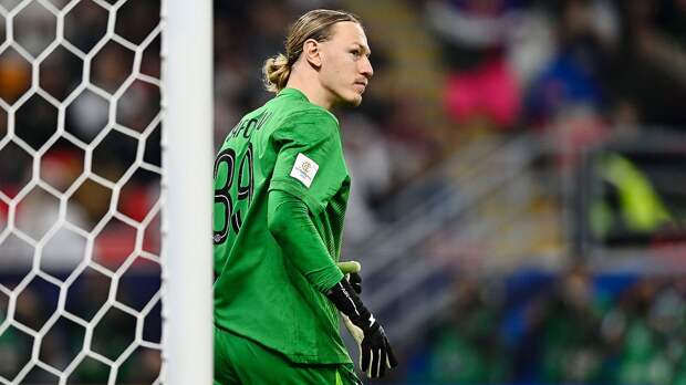 «ПСЖ» — «Бавария»: Кейн забил Сафонову с пенальти