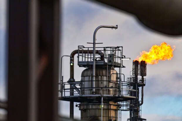 Минфин РФ: нефть Urals в апреле подорожала на 22,5% к марту, до $58,63 за баррель