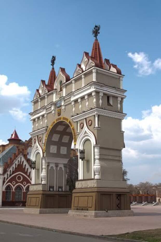 Triumphal Arch / Триумфальная арка | Благовещенск (Амурская область)