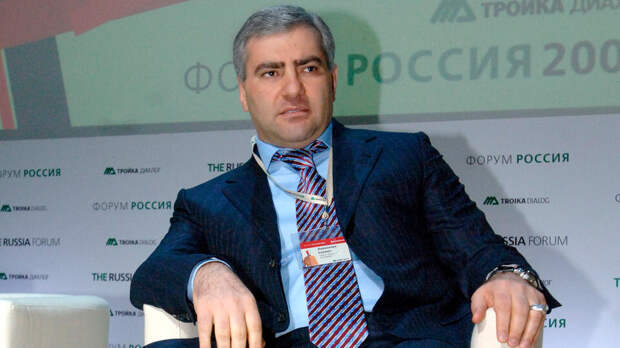 Суд в Армении постановил перевести бизнесмена Карапетяна под домашний арест