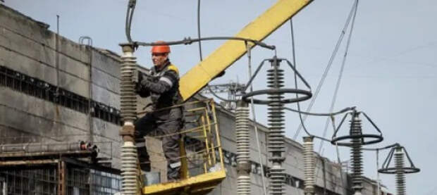 Водолацкий: жители Киева живут без света, потому что Зеленский направляет электроэнергию на объекты ВПК