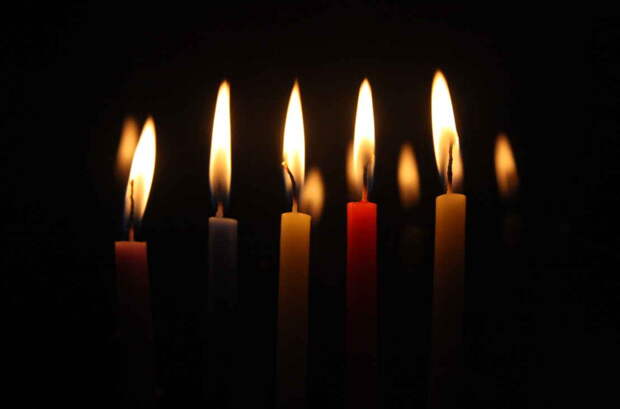 Магический ритуал 5 свечей – для очистки дома