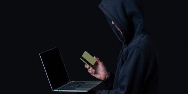 Двойной удар: туристов ловят на горящие путёвки, а их друзей — на фейковые похороны