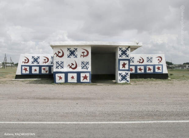 Советские автобусные остановки в фотографиях Кристофера Хервига 29