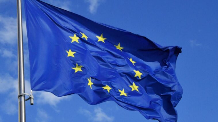 Европарламент неожиданно высказался в защиту россиян