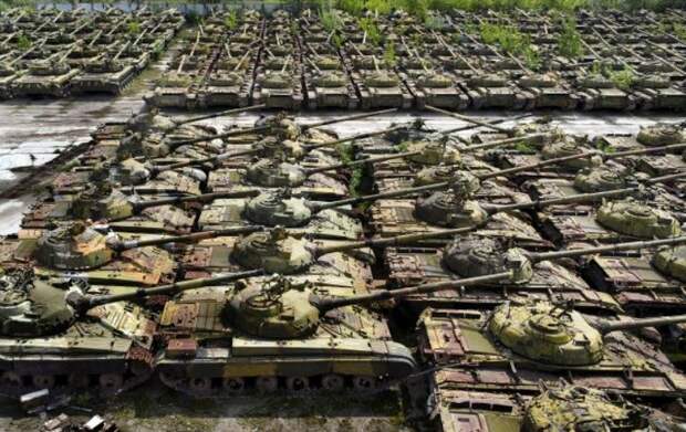 terraoko 2014 121601 33 10 могучих танковых кладбищ и заброшенных мест битв.