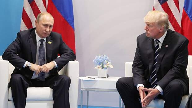 Владимир Путин и Дональд Трамп. Архивное фото Владимир Путин и Дональд Трамп. Архивное фото