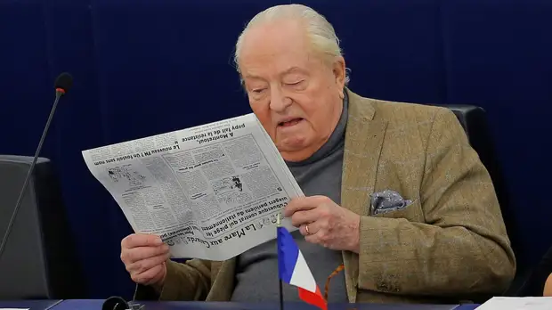 Жана-Мари Ле Пена выписали из больницы