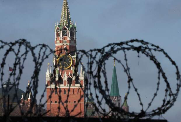 США пригрозили России крупнейшим в истории пакетом санкций