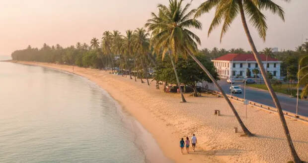 В Таиланде 34-летнего британца арестовали за секс на пляже с 61-летней дамой